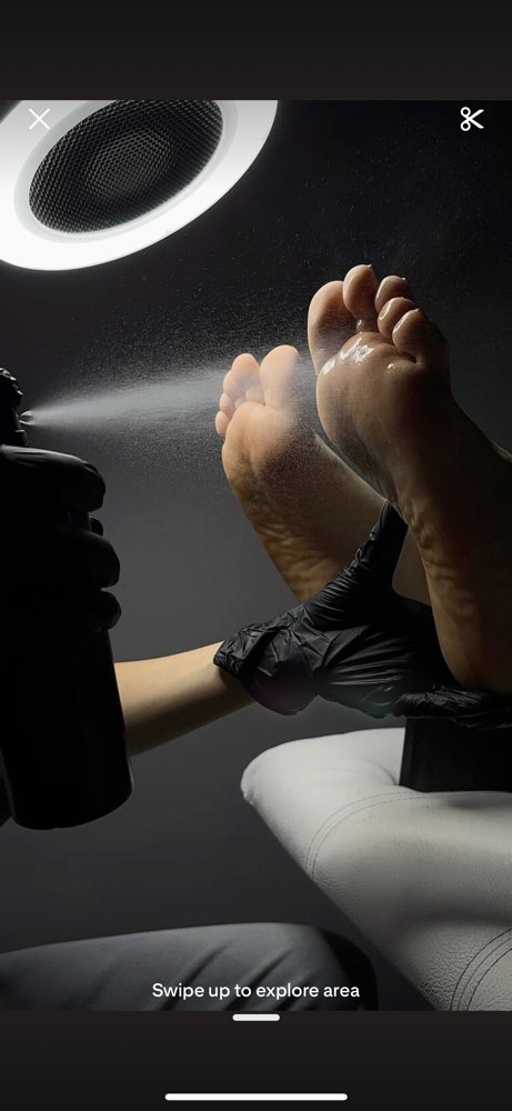 Deluxe Pedicure