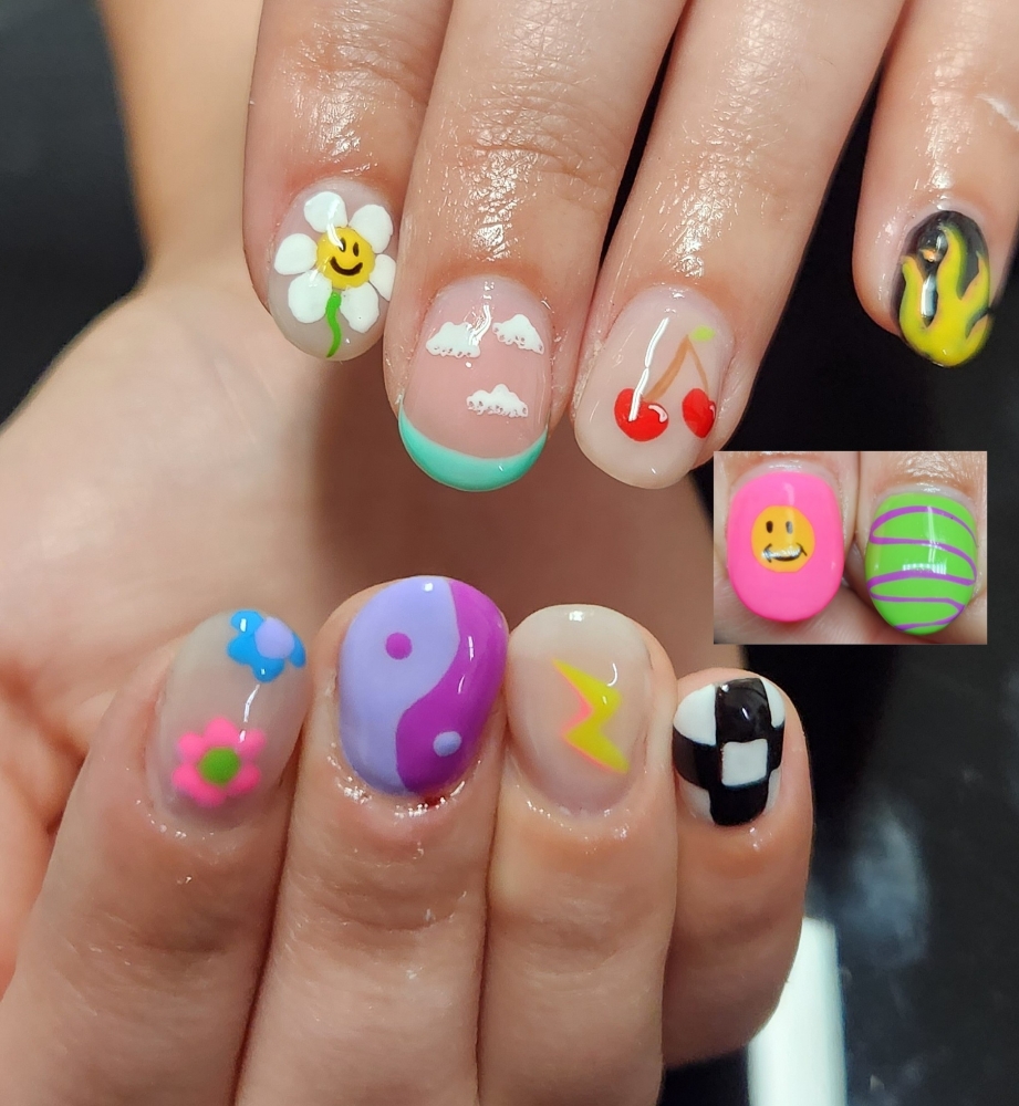 Builder Gel With All Nails Designed