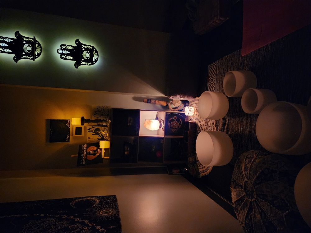 Soundbath, Light Yoga, Meditation