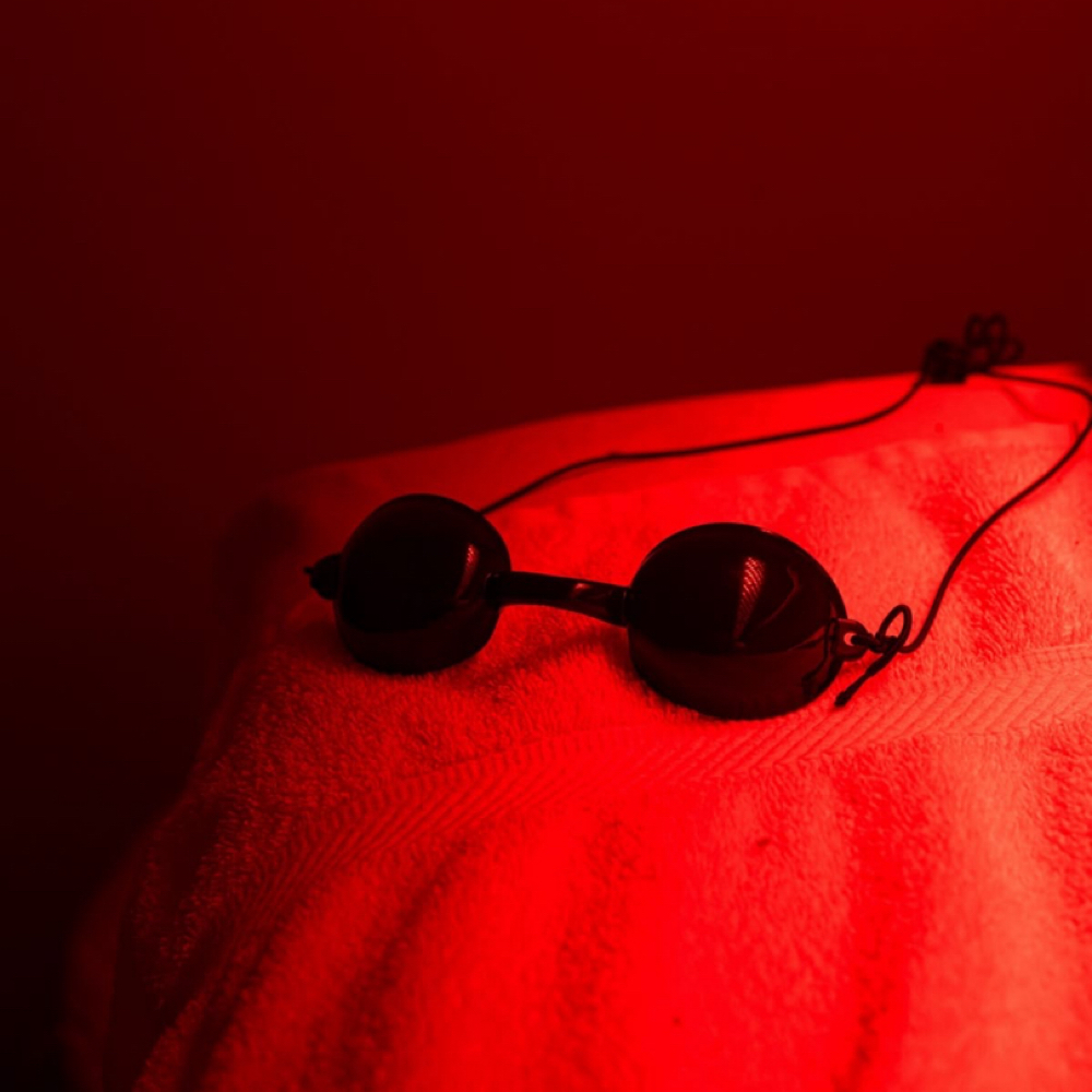 Red Light Therapy at Reezy Esthetics in Frankfort, IL