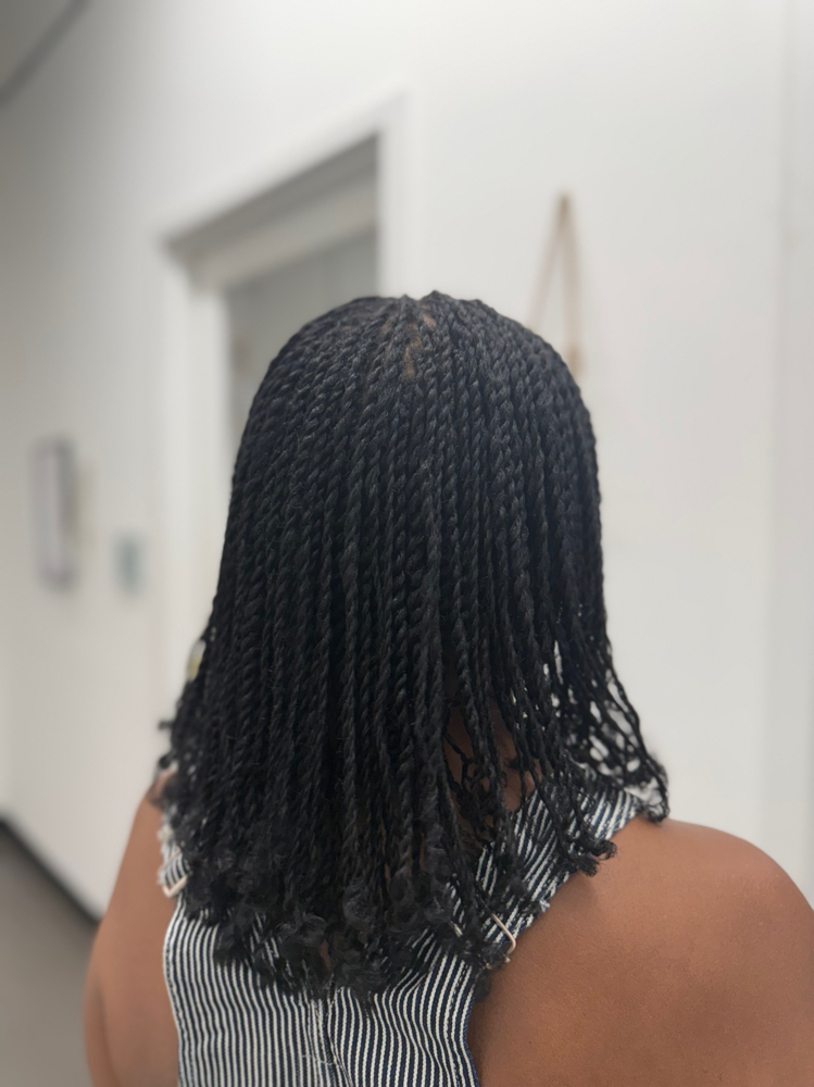 Mini Twists at Empresstry by ChiDidThat in Brooklyn, NY