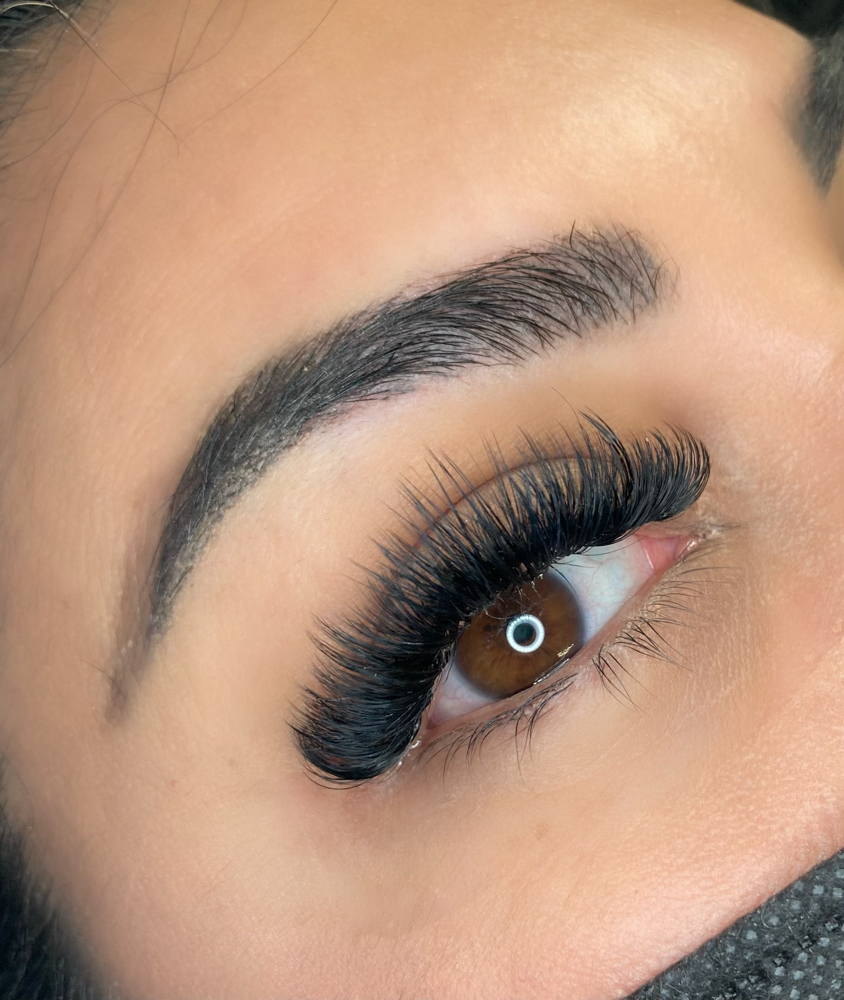 J Wispy Lash Set!