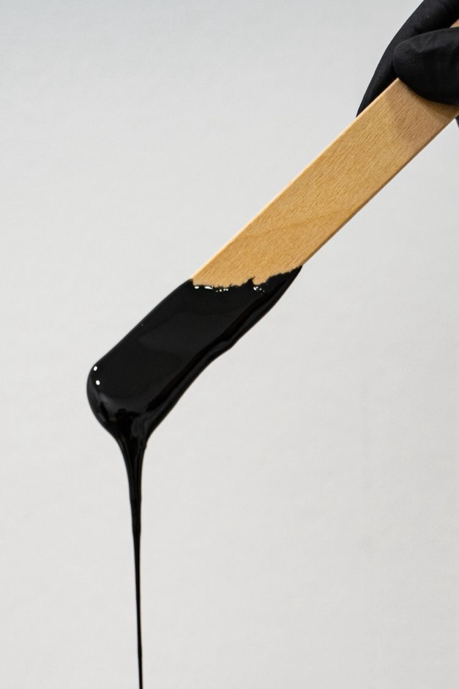Chin + Neck Wax