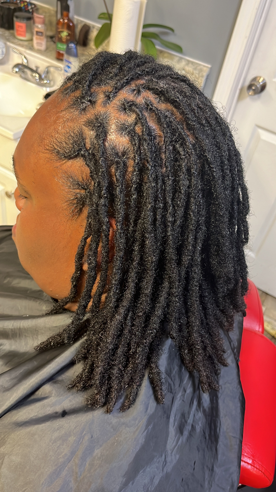 Traditional Loc Interlocking
