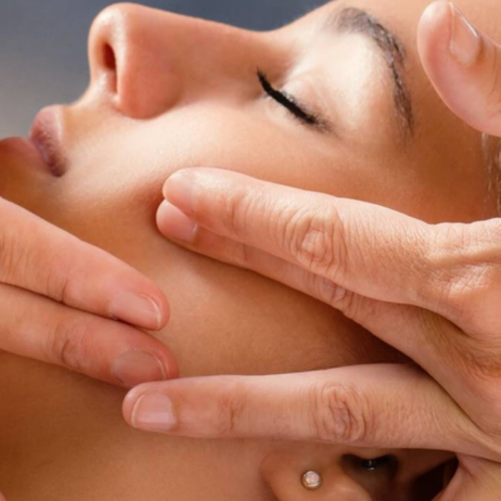 Lymphatic Facial Massage at Nenusk Aesthetics in Long Island City, NY