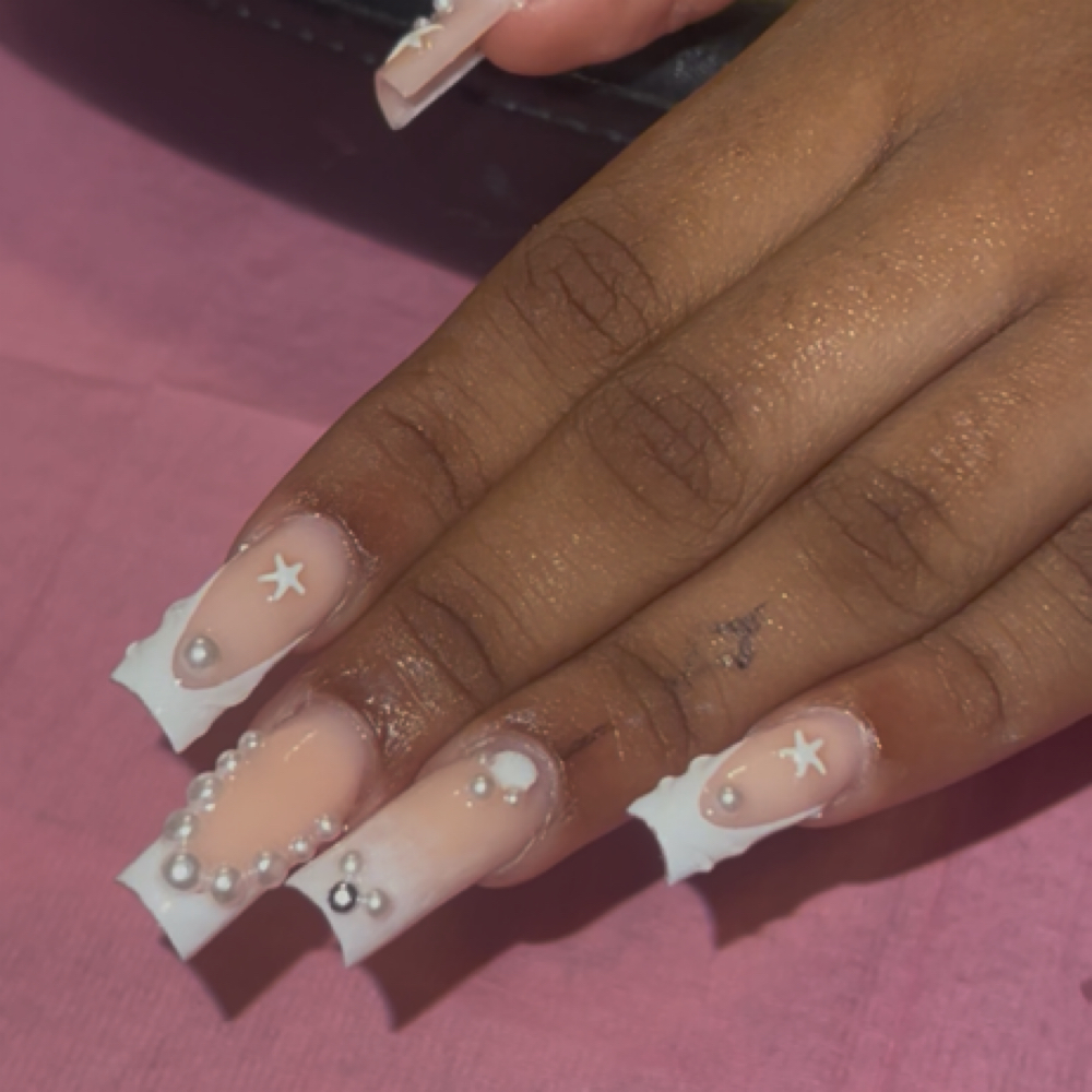 Medium Inspo Set (Variable) at Unique Nails Studio in Winston Salem, NC