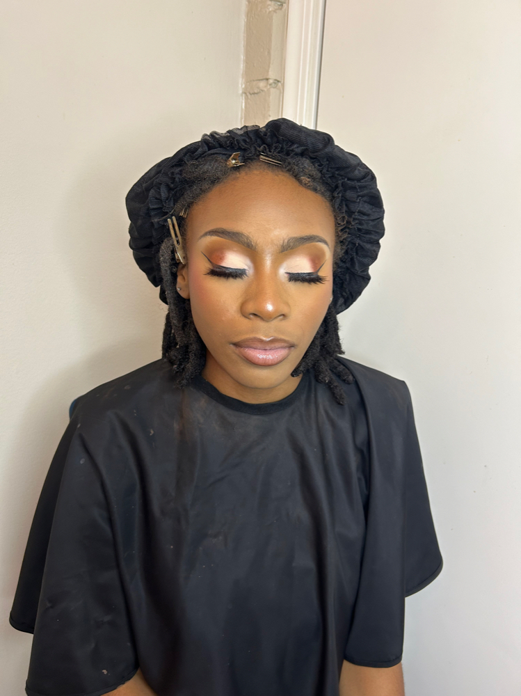Full Face Glam at Diva Dreams in South Euclid, OH