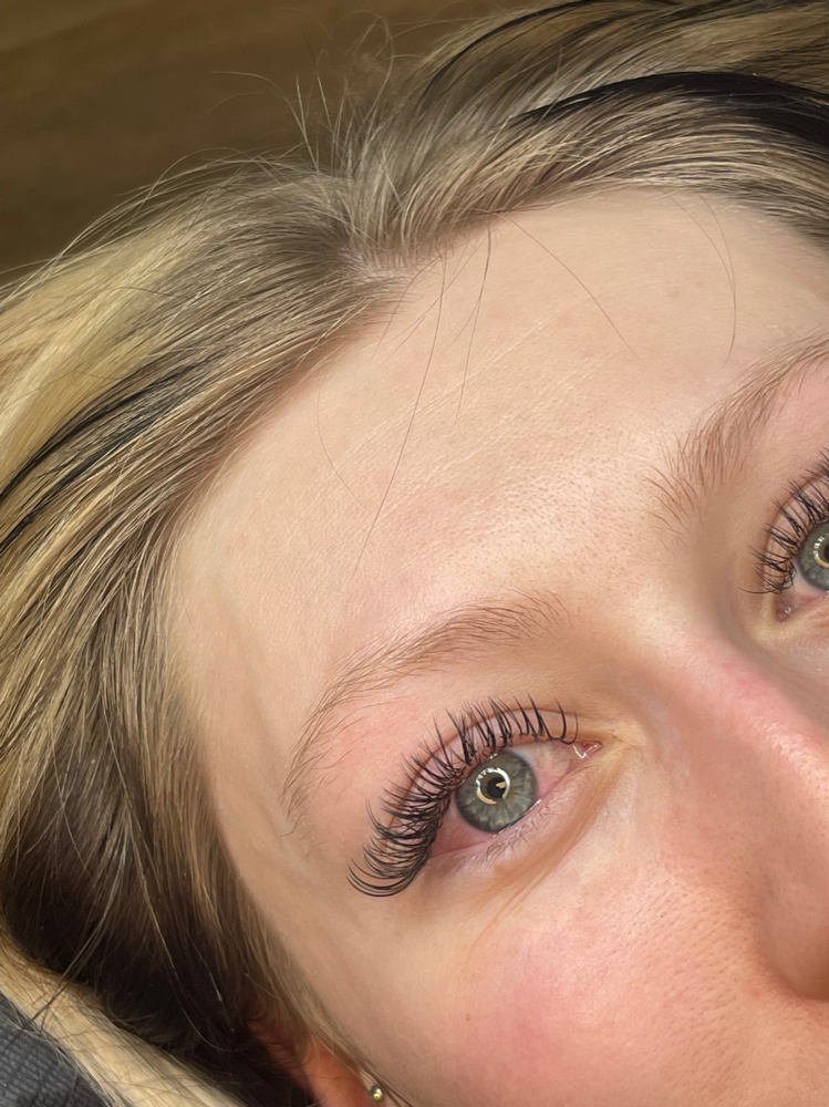 Lash Extensions: Wet Set Fill In at Midtown Salon & Spa in Reidsville, NC