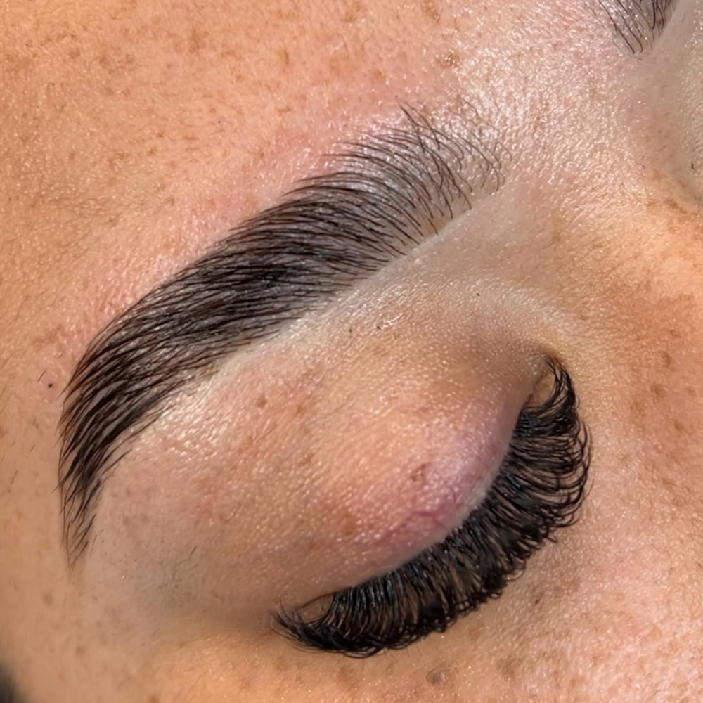Brow Lamination Maintenance