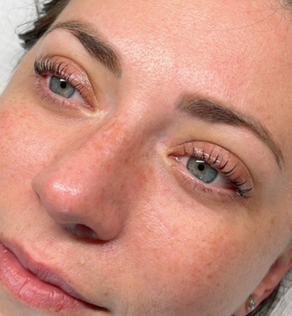 LASH LIFT & TINT