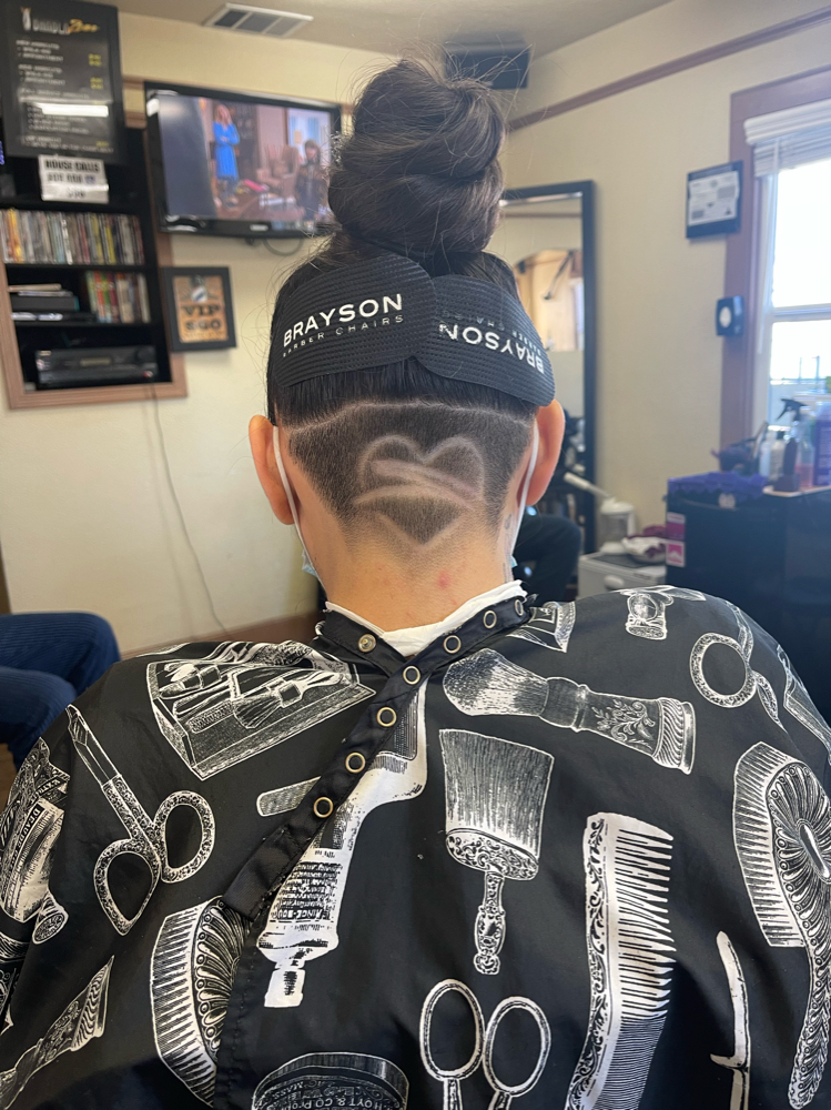UNDERCUT (Back Of Neck)