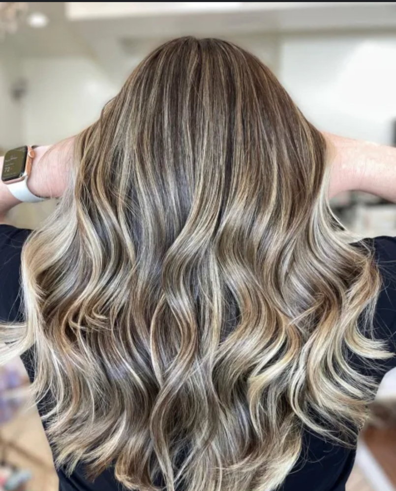 Balayage hair coloring