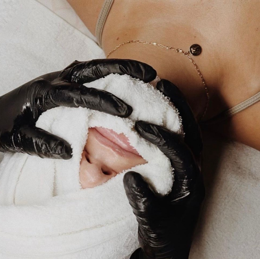 Oxygen Recovery Facial at Vaya Skin Club in Long Beach, CA