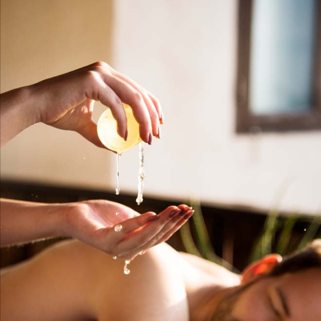 Limpieza de Espalda at Irines Spa in Roanoke, VA