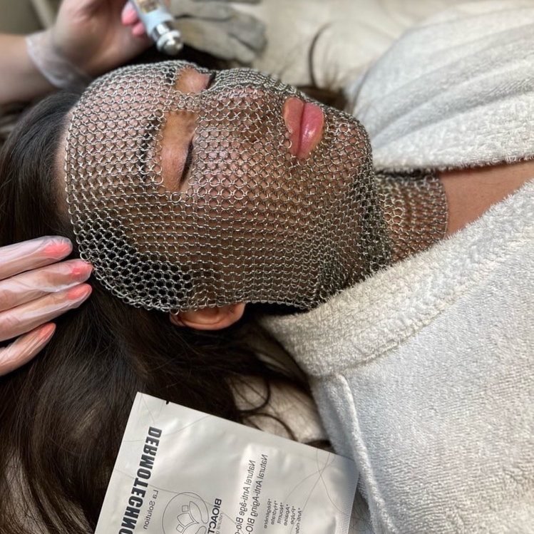 SKIN ZER0 GRAVITY at lillyrosebeauty in Murrieta, CA