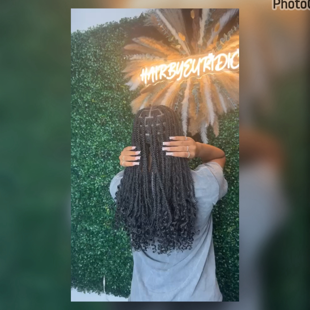 Mid Back Boho Medium Box Braids