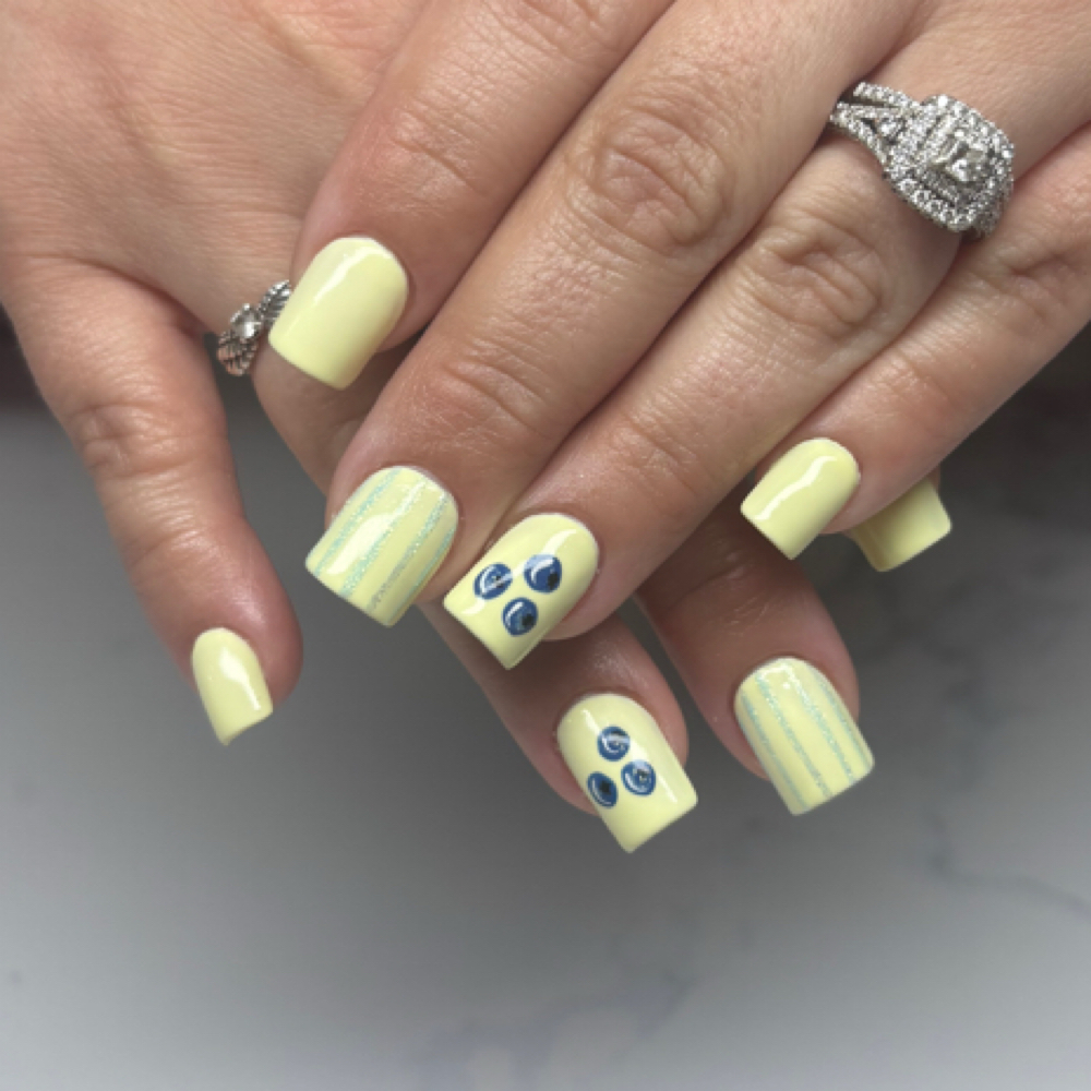 X-Short Gel-X at E-Curve Nails in Wurtsboro, NY