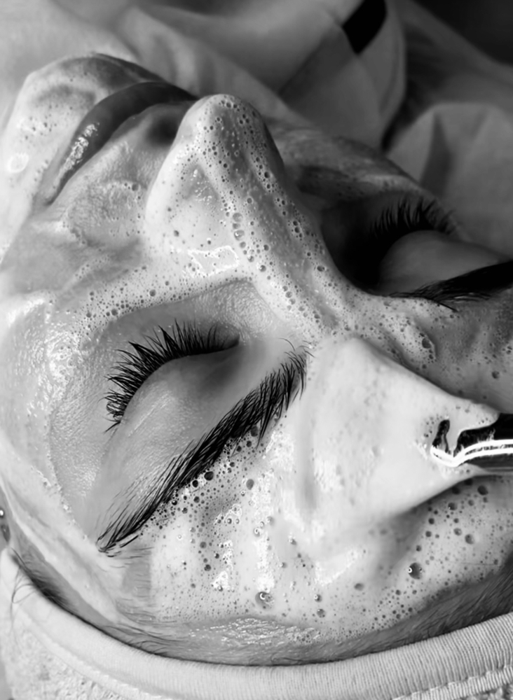 AE CUSTOM FACIAL
