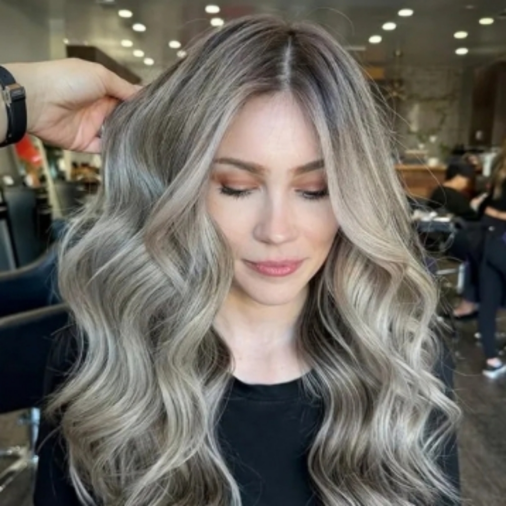 Full Hilight at Salon Elite in Adamsville, TN