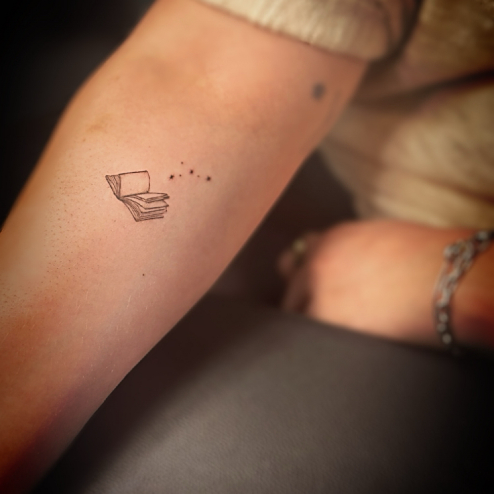 ESSENTIAL SESSION at Phoenix Rising Beauty LLC in Charlotte, NC