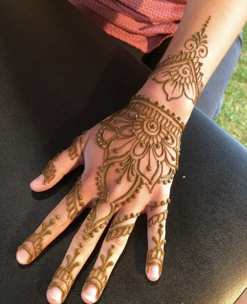 Henna Services