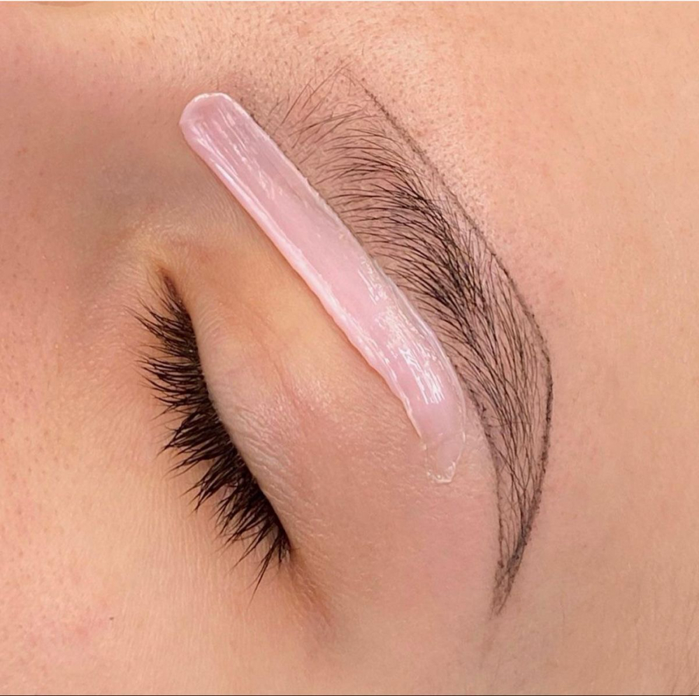 Brow Wax +  Shaping