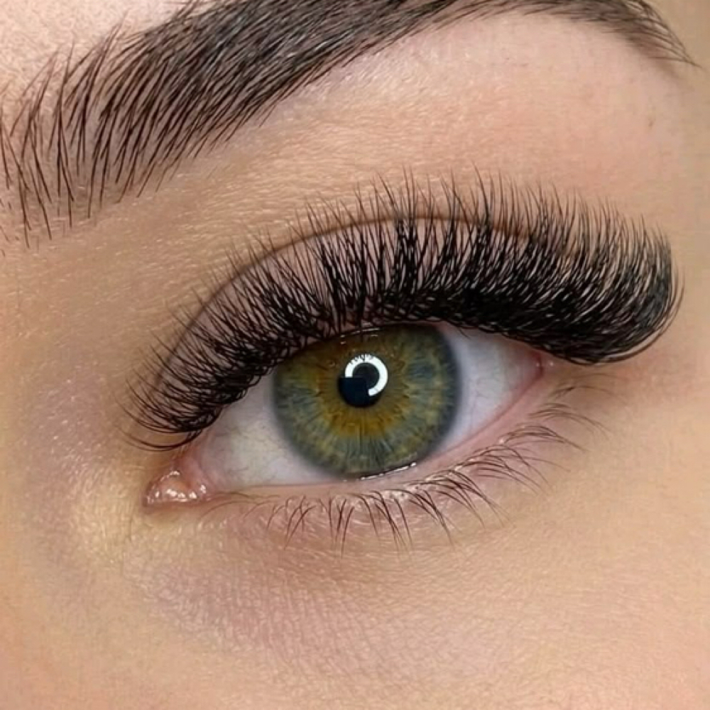 Wet Set Or Hybrid Re-fill at Mk Beauty Lash in Woodbridge, VA