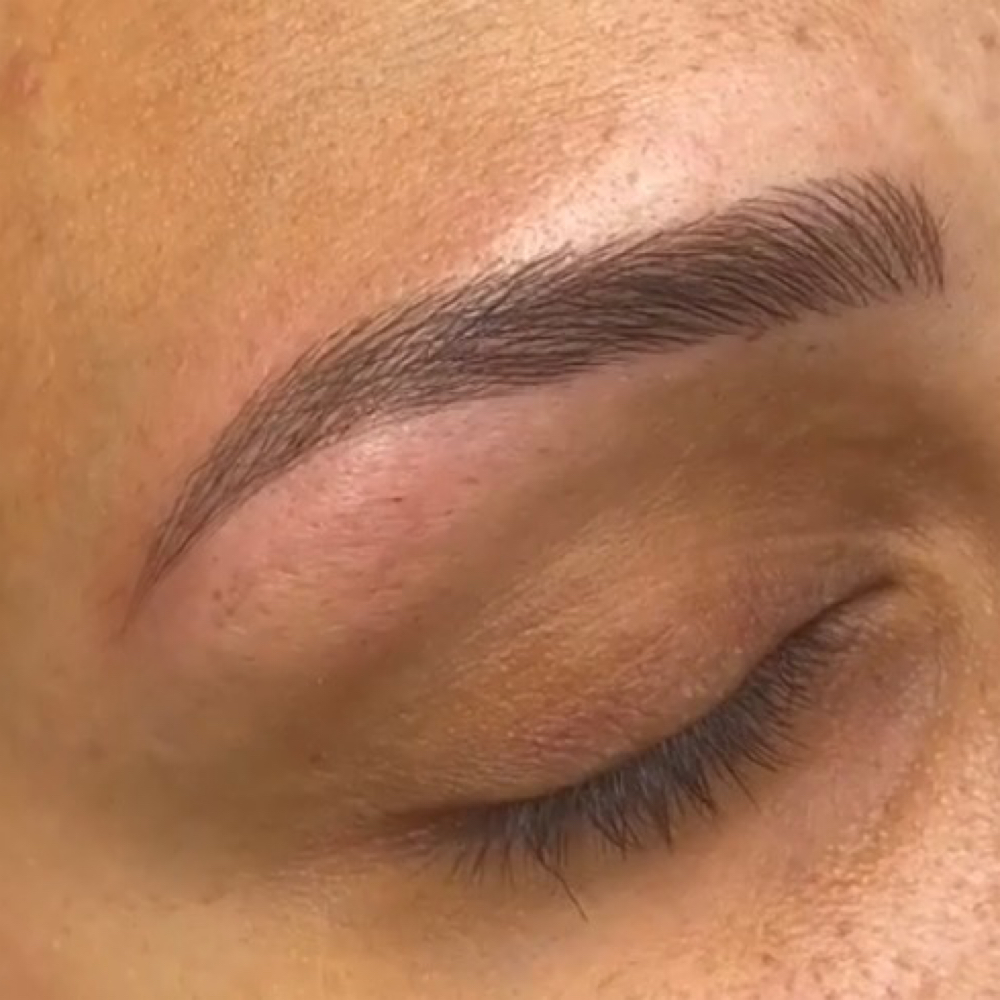 Microblading Eyebrows at Henda Eyebrows in Saint Johns, FL