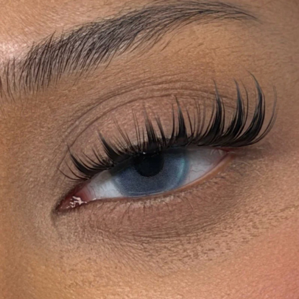 manga lash clusters at HEX Beauty Bar in Olive Branch, MS