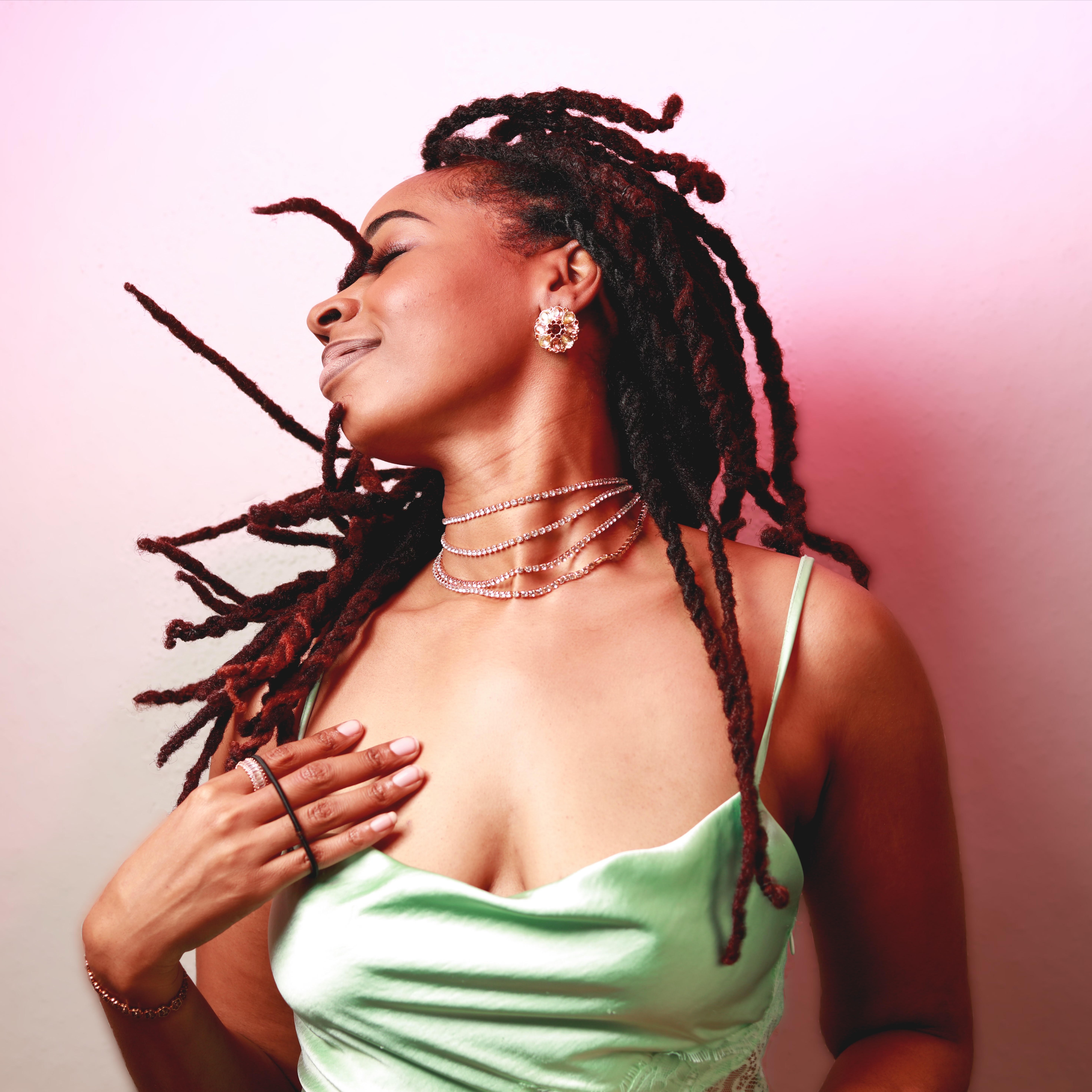 Gleam Expression Portrait Shoot