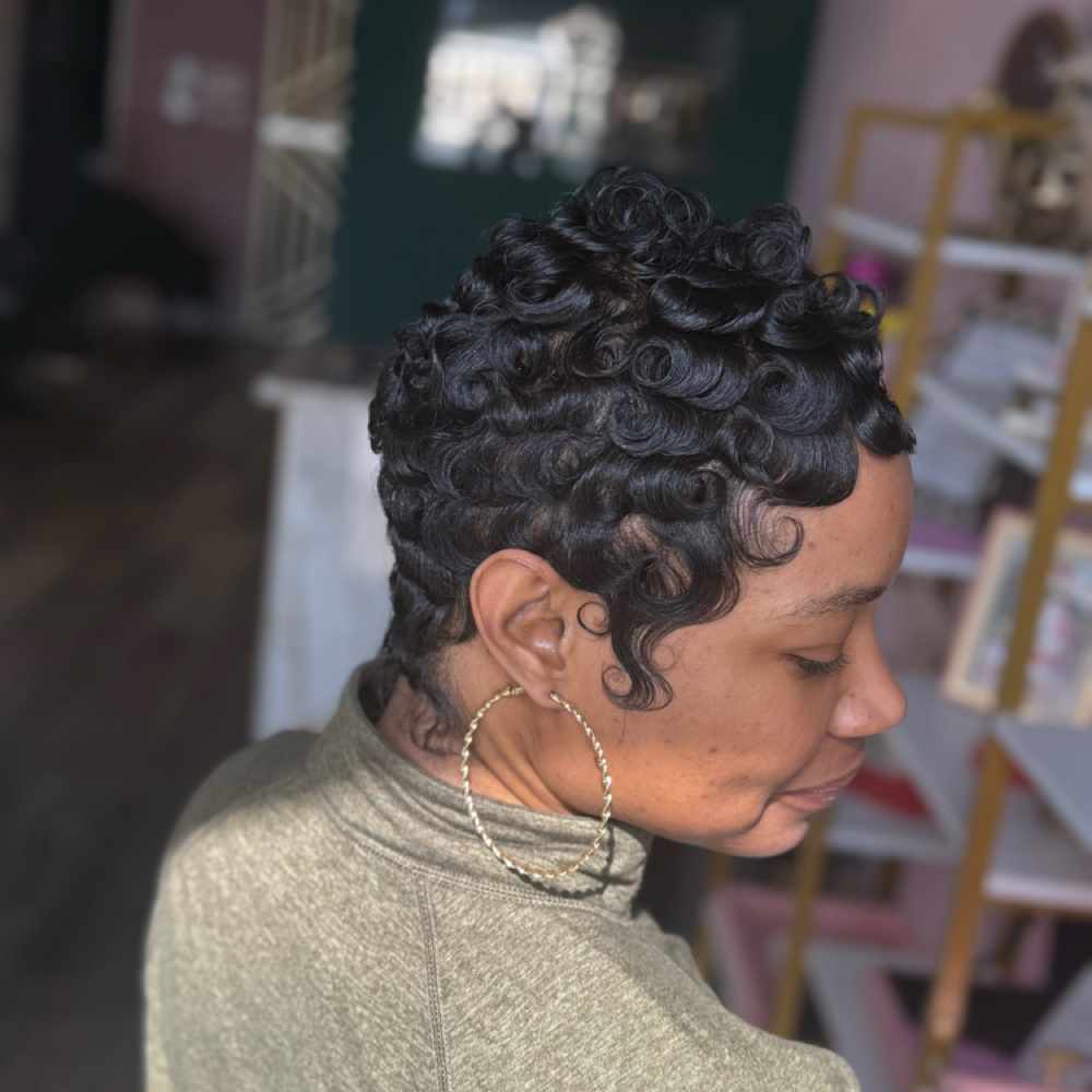 Relaxer Wash & Curl at Her Forte Salon in Farmington Hills, MI