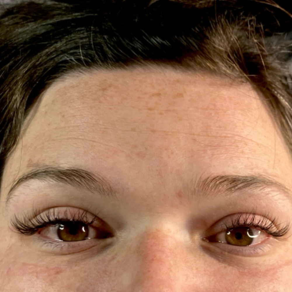 Classic 2 Wk Refill at Flawless spa and Lounge LLC in Knob Noster, MO