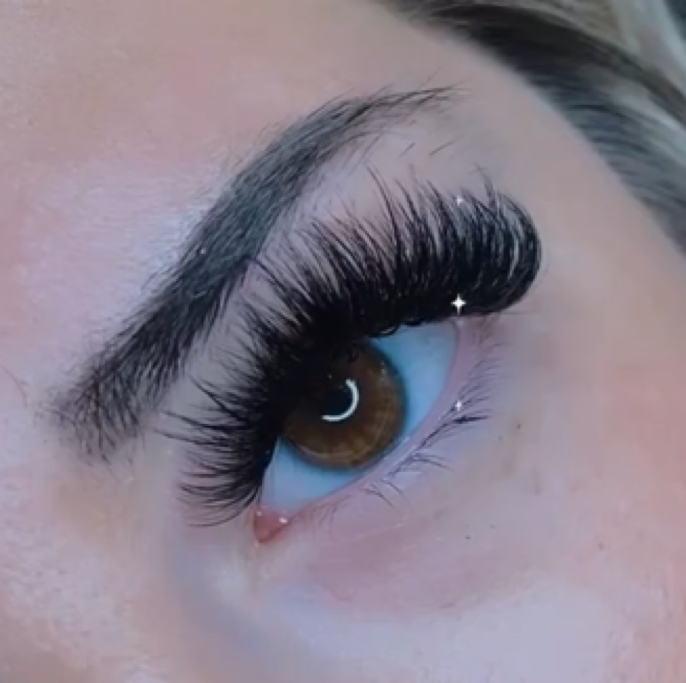 Mega Volume Full Set at Sierra’s Beauty Room in Fortville, IN