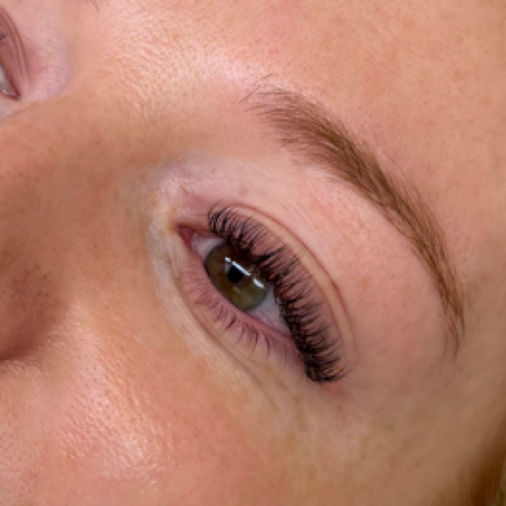 Classic Standard Fill - Tammy M. at Lucky Coast Lash in Brookfield, WI