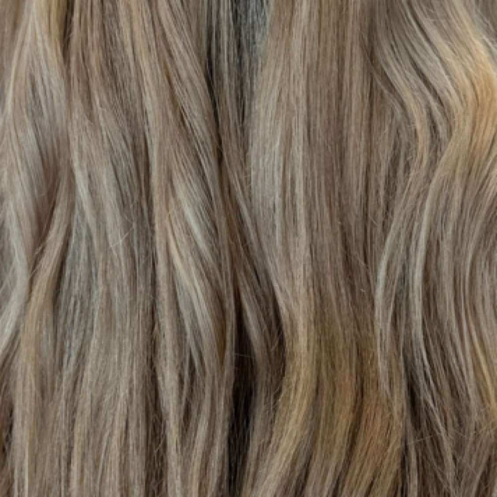 Dimension 4 Blondes at Davalynndoeshair in Early, TX