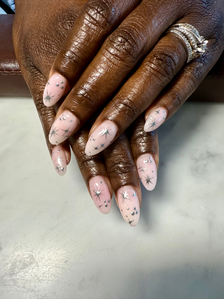 Delux Manicure