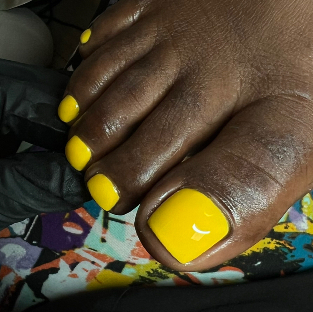 Solid Toes at Ziahs Self Care Bar in Panama City, FL