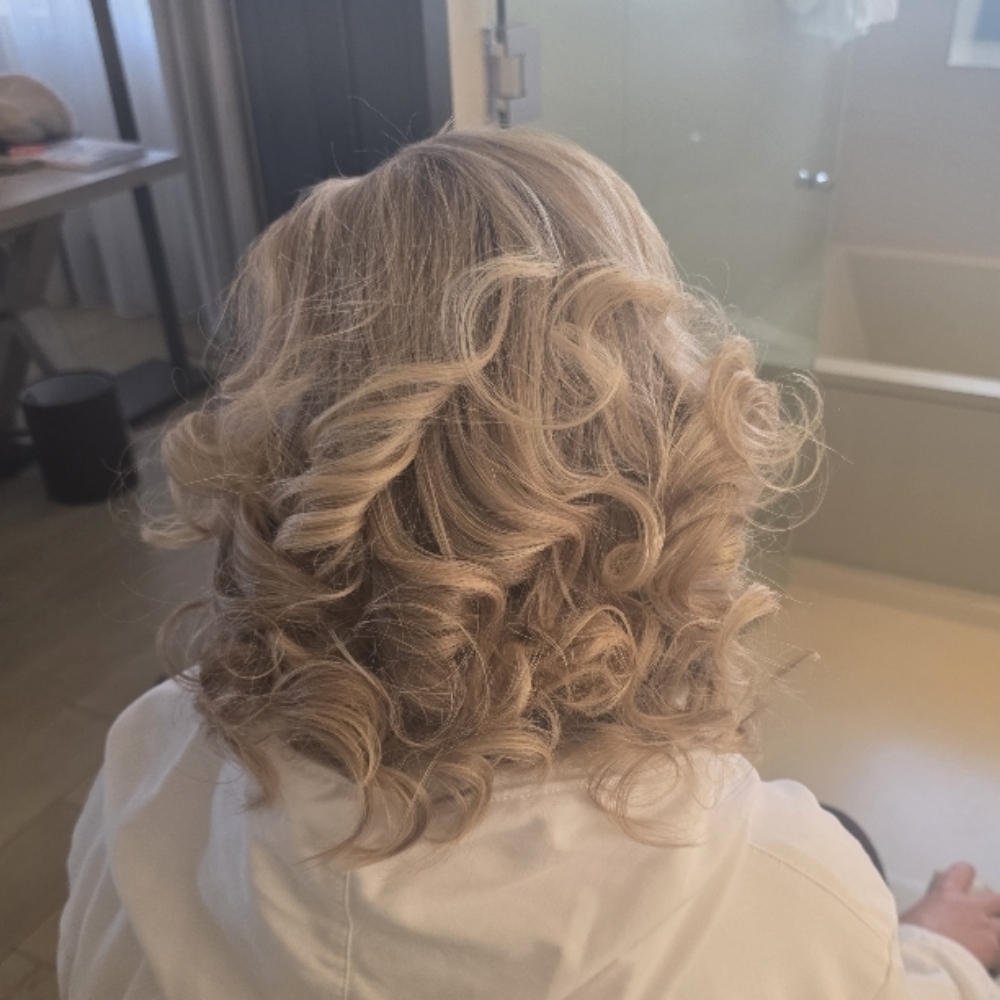 SHAMPOO, CONDITIONER & STYLE at Tijuju Hair in New York, NY