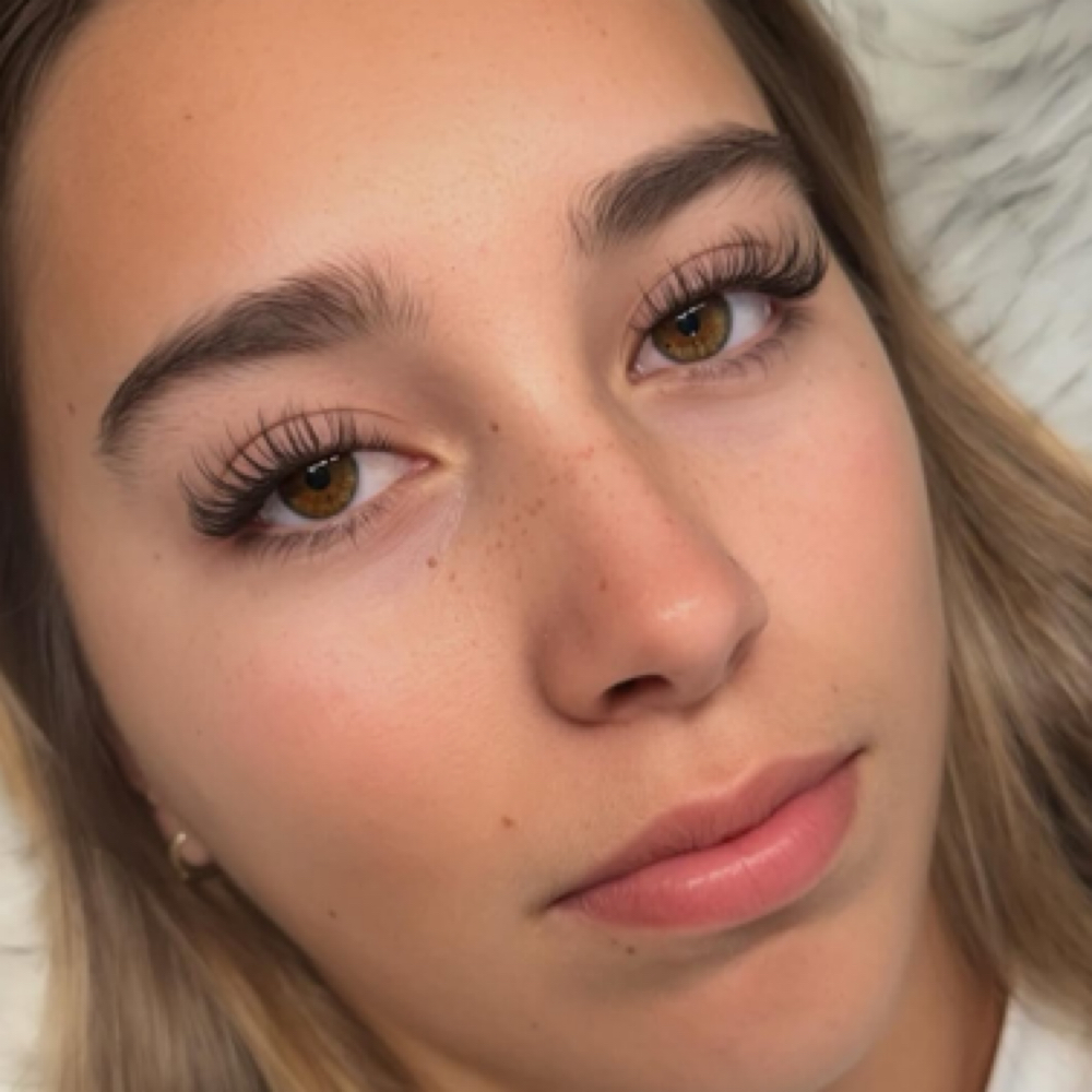 First time client promo (full set) at Goodlooks brows & lashes in Tustin, CA