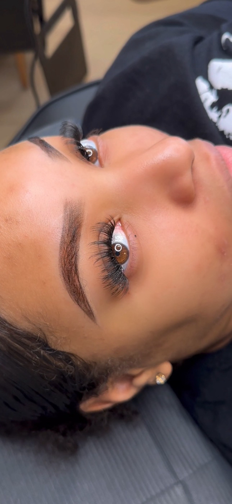 Wispy Drama Lash Cluster Set