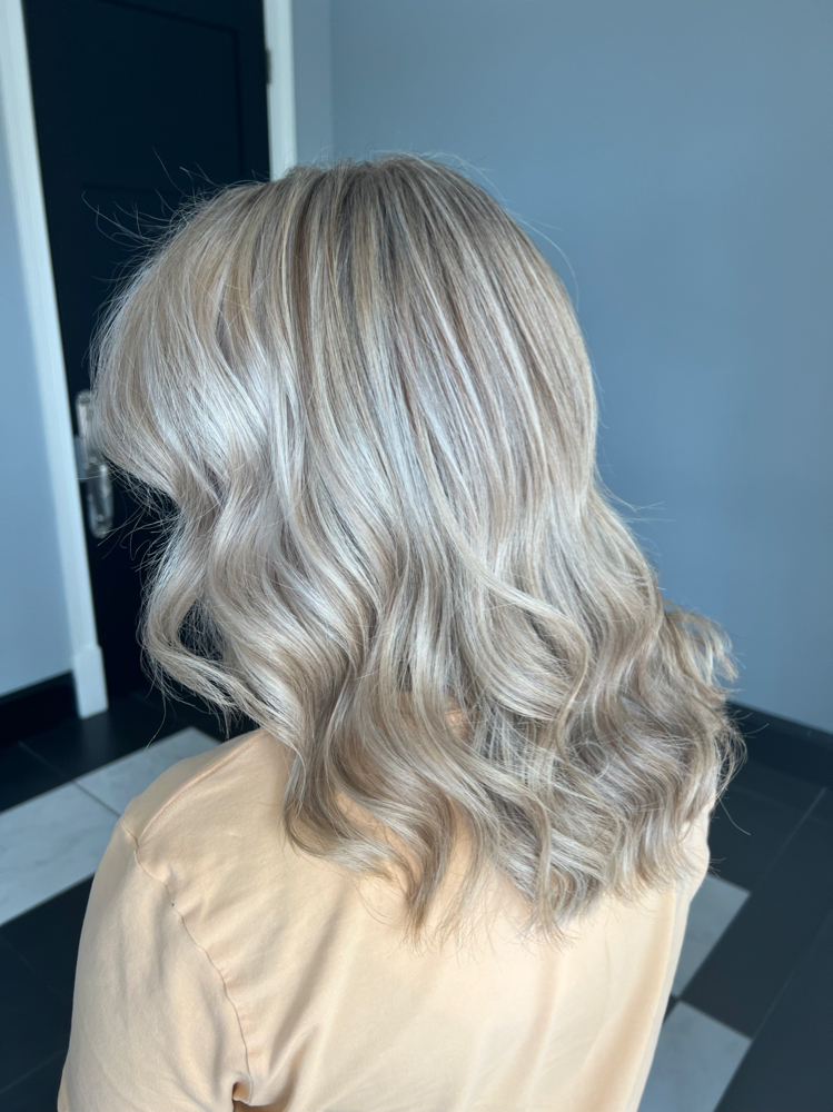 Full Blonding Session
