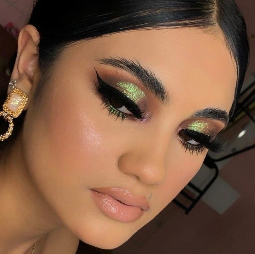 Pop Of Color Glam