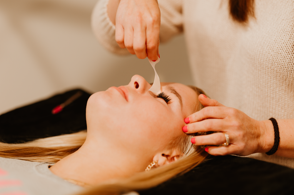 FILLS- Lash Extensions