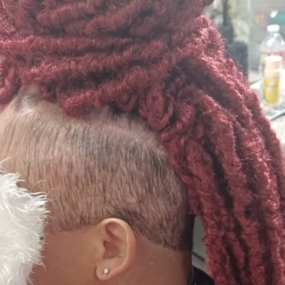 Shampoo/crochet Install at Superior Mane Salon in Little Rock, AR