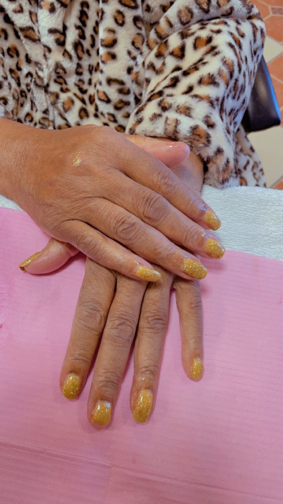 Natural Nails Full Set W/gel Polish