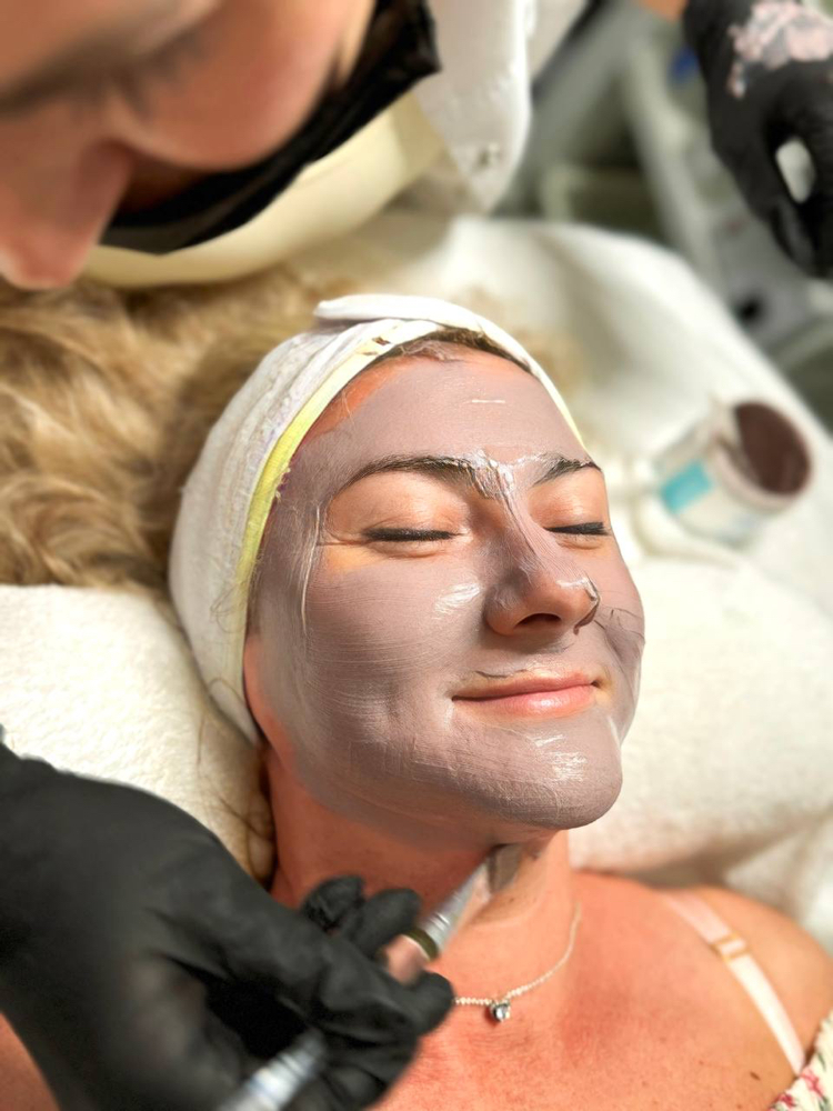 90-Min Customized European Facial