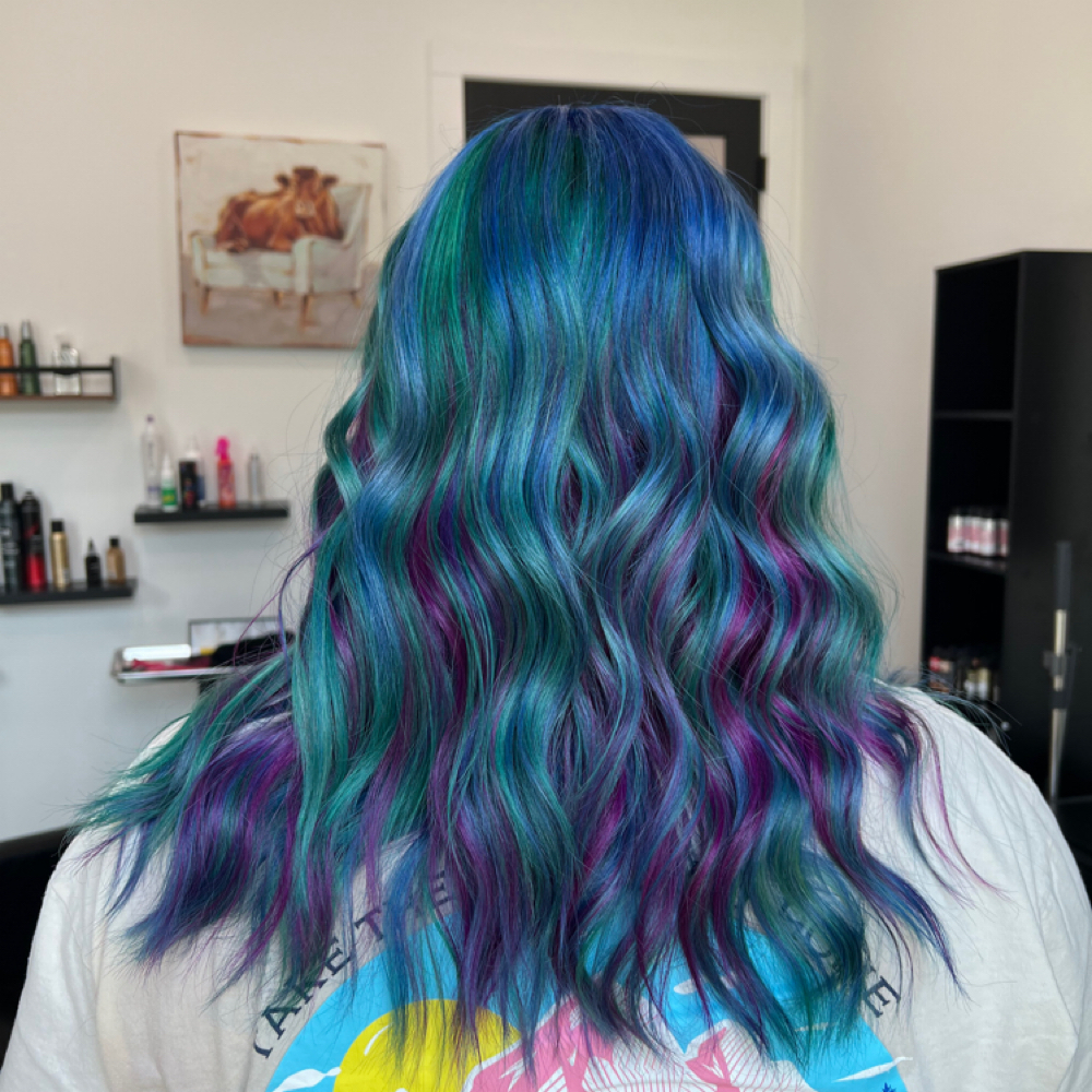Vivid at Modified a Beauty Bar in Hammond, LA