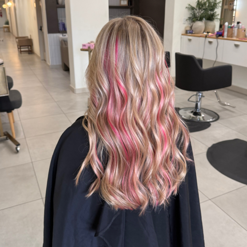 Extra Vivid bowl at Hairbykenzyc in Longview, TX