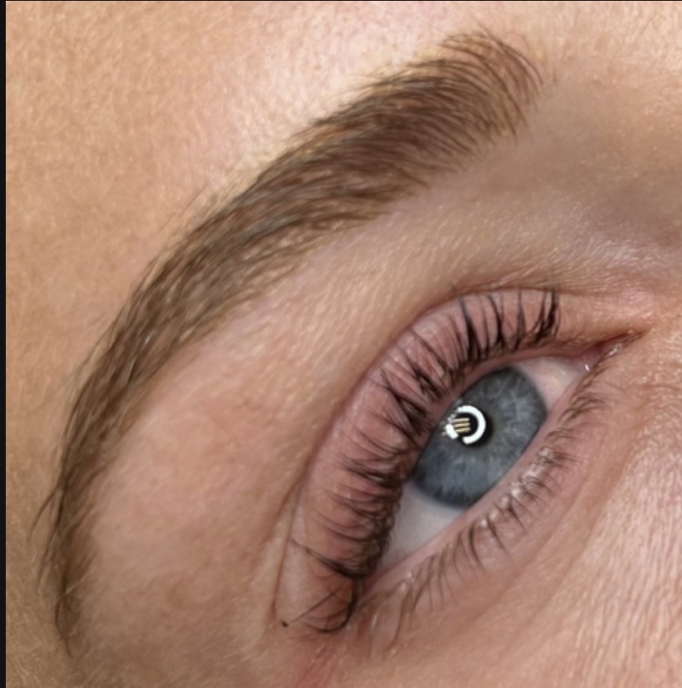 Lash Lift And Tint