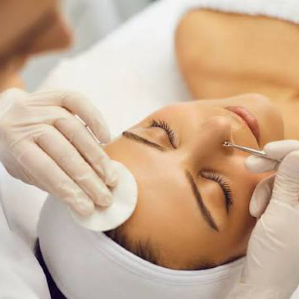 Extractions at Sculpting Beauty by Pam LLC in Atascocita, TX